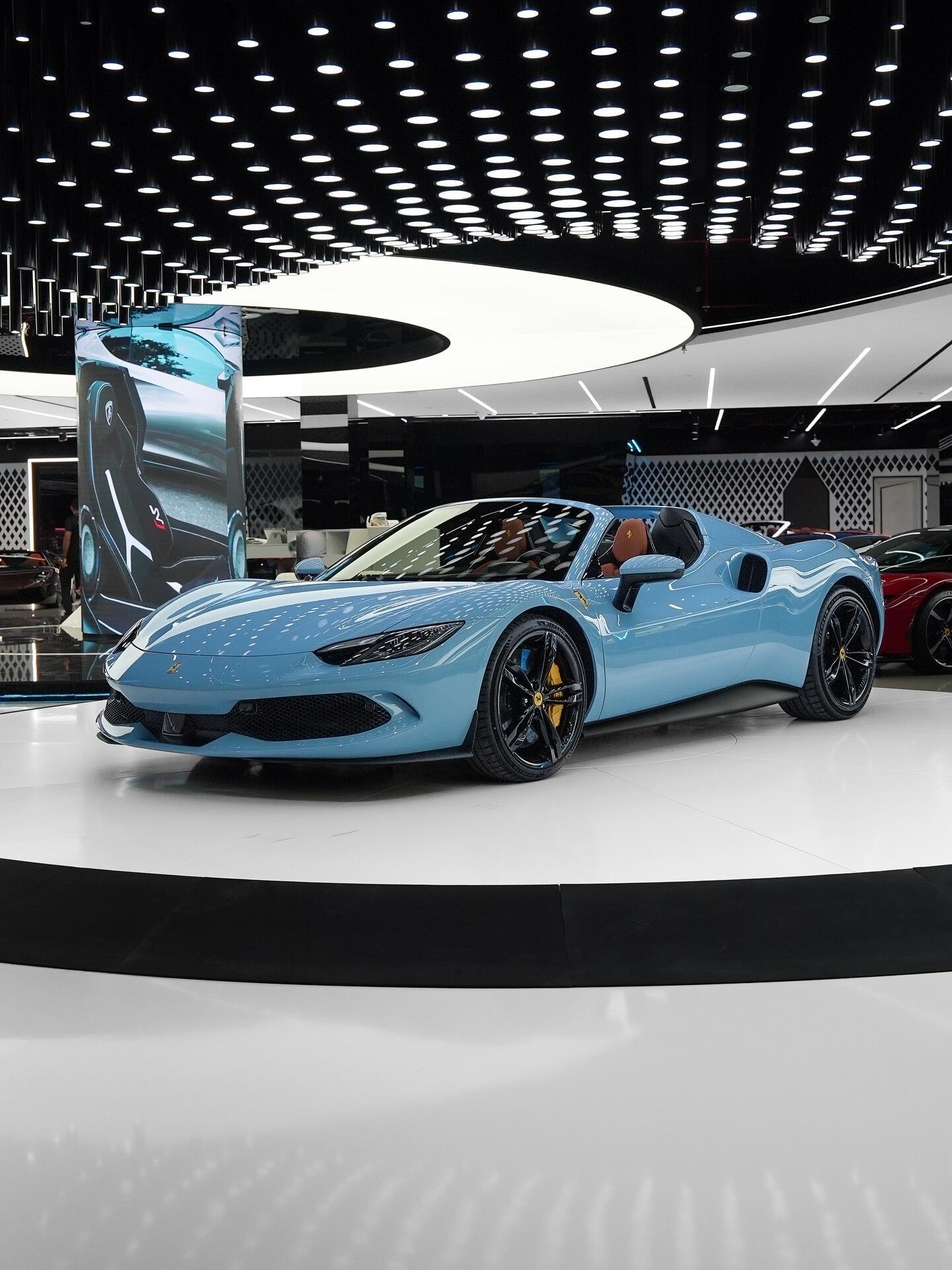 【法拉利296GTS—魅力激情无限】拉利296GTS是一款极具魅力与实力的