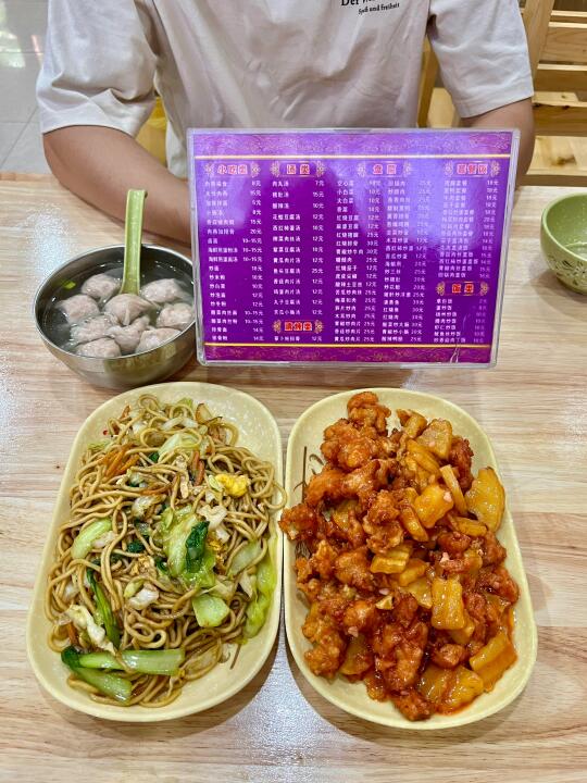 泉州东街！！真正的穷鬼饭堂！！