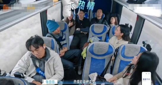 孙杨在《妻子的浪漫旅行》中坦言，除了游泳训练和睡觉时间外，自己会“事无巨细”地实