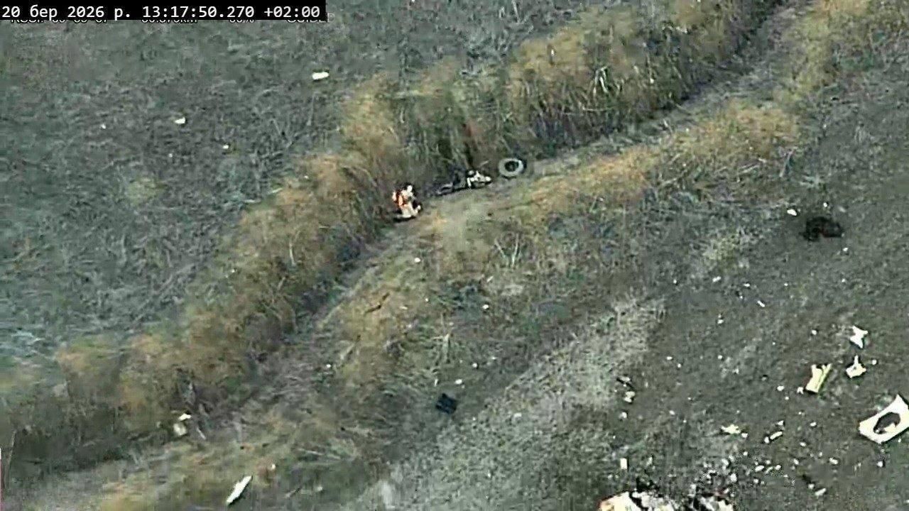 乌军使用无人机击落俄罗斯一架卡-52直升机，飞行员全部阵亡俄乌冲突打到202