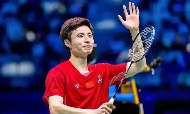 北京时间7月16日下午，2025日本羽毛球公开赛刚刚结束了一场男单1/16决赛，