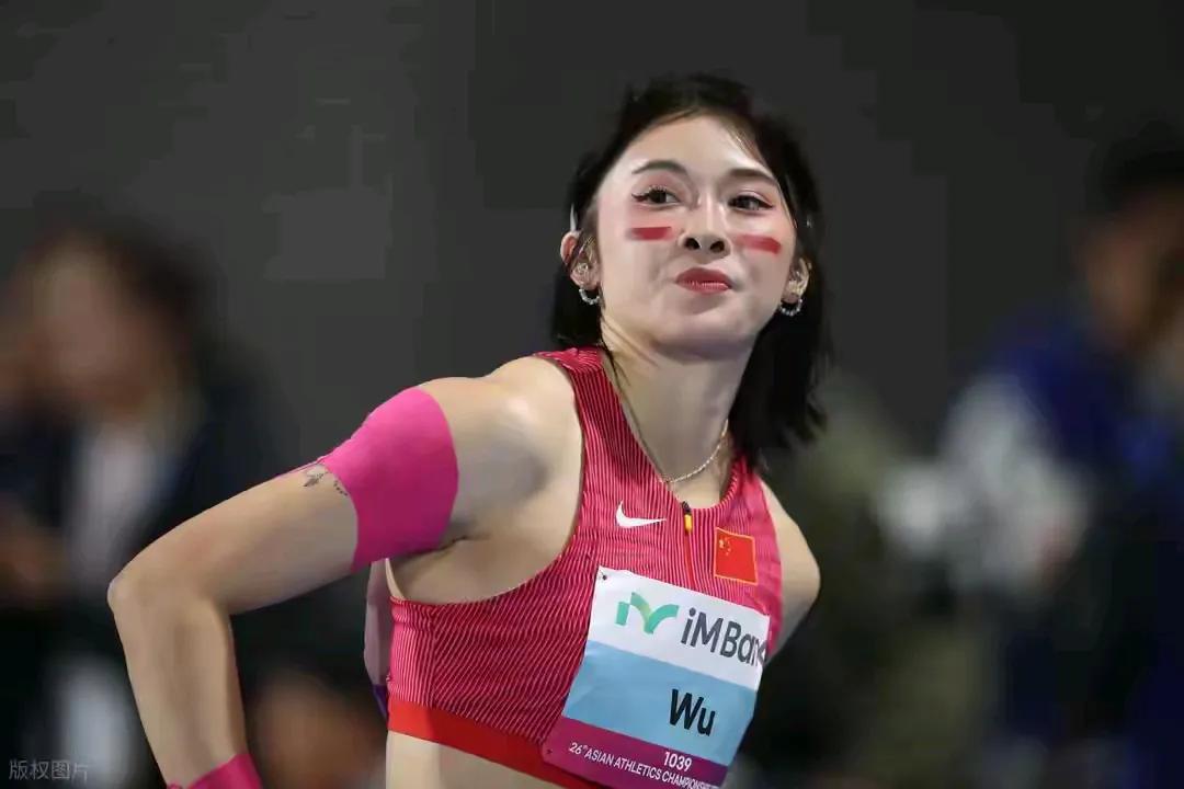 让人欢喜让人忧。被寄予厚望的吴艳妮无缘半决赛。在日本东京举行的100米栏预赛