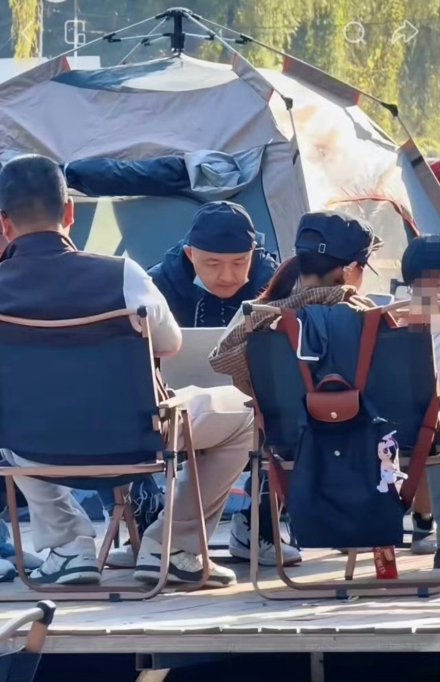 #包贝尔一直没有回应过#包贝尔出轨风波后首现身，一直也没有回应过​