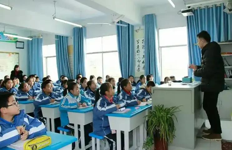 高中拼到最后，根本不是拼智商，而是拼体力！这话太真实了，高考冲刺阶段，体力差的孩
