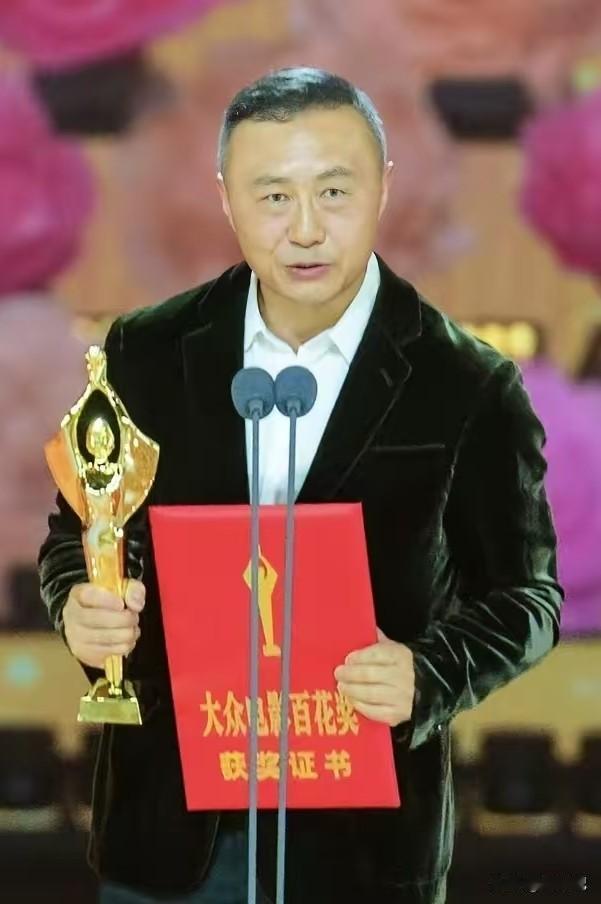 网上不少人说，估计王长田会和饺子导演一样，以后再也不参加任何颁奖典礼了。《哪吒》