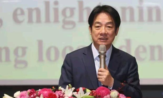 被迫取消出访的赖清德恼羞成怒了4月21日晚，赖清德在社交媒体上发了一篇长篇檄