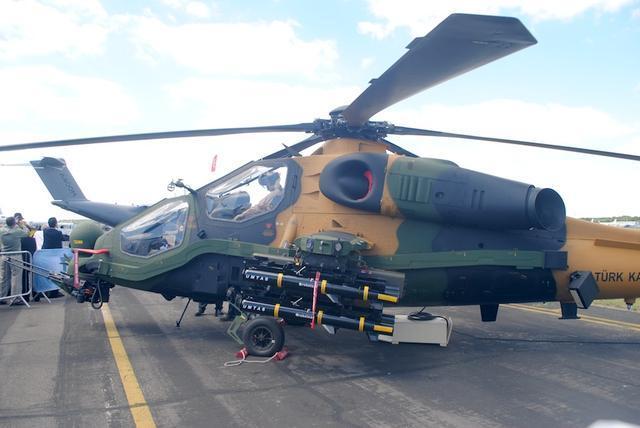 巴基斯坦崛起：中东多国求保护，枭龙战机遭抢购，美国邀巴铁出兵！