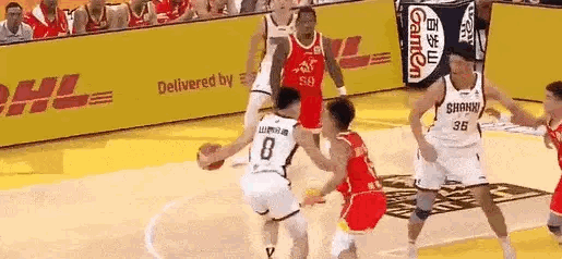 实话实说张宁这个习惯真的不好，难怪那么多球迷吐槽他。虽然他不是故意的，但是却是
