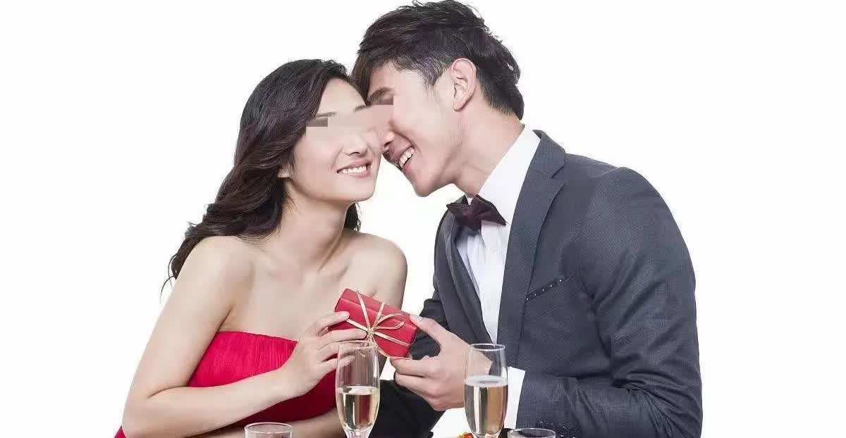 “这就是花心男的下场！”2023年浙江杭州，女子吃饭时，看上了一男子，当晚就和他