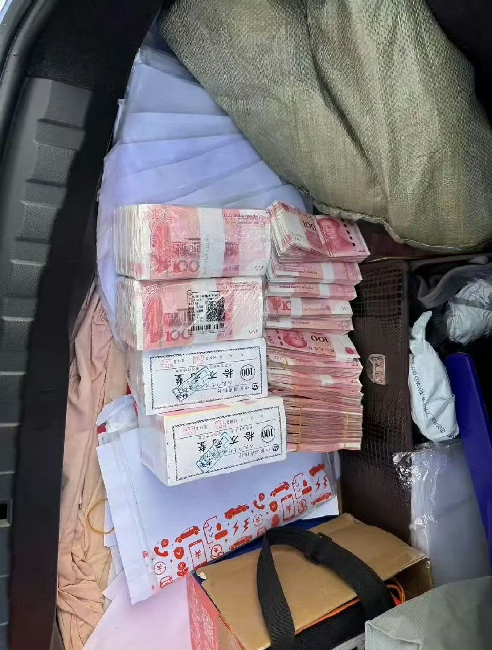 被打掉两颗牙，但对方只赔了62万，感觉亏了