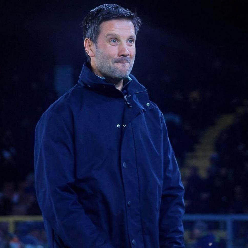 齐沃：输给一支只有5万人口球场只有8000人的球队然后被淘汰会不会是一种耻辱？不