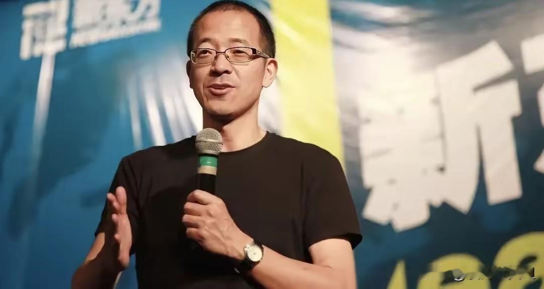 63岁的俞敏洪，2026开年宣布成立电商培训学校的计划，有几个最直接的理由:1.