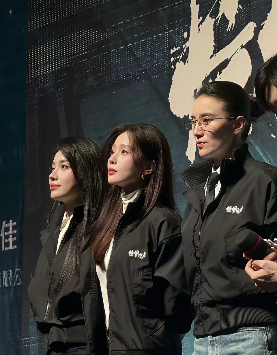 没有对比就没有伤害，年轻就是资本啊！