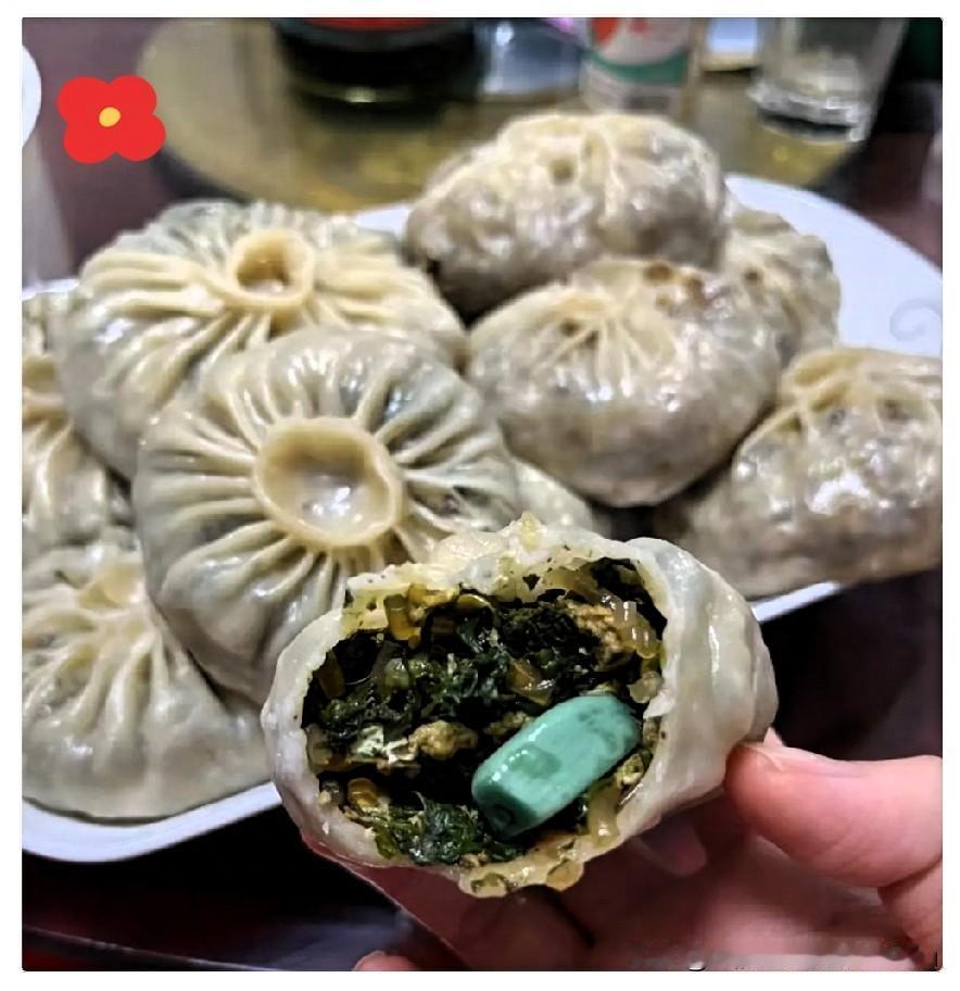 昨晚，我怼了儿媳妇一顿，儿子也不敢吭声，要脸！儿子和儿媳妇结婚3年了，两人从来没