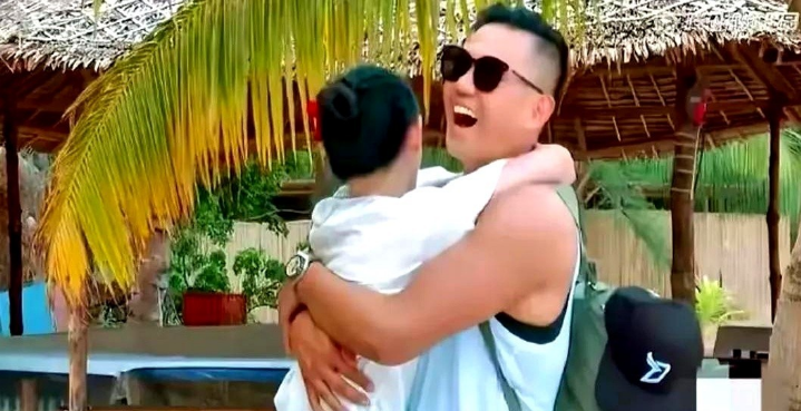 你们发没发现一个问题自从马筱梅和汪小菲接完婚之后，那个前夫就像昙花一现一样，忽然