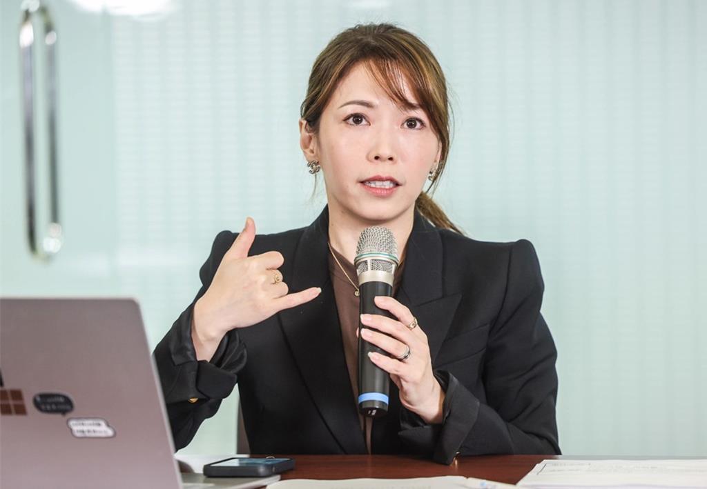 8月7日上午，台中地检署的公诉公告刚一发布，绿营的政治操作就立刻跟上，完全没有给