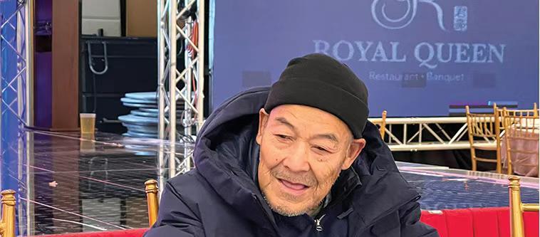 他死了！那个年轻时卷走家里全部积蓄,偷跑到美国32年，流落街头时被送回上海，打算