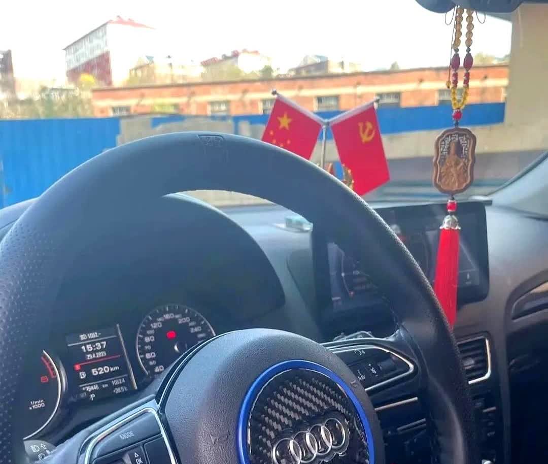 BBA在中国哪个会先倒？这大概率是宝马了，你看奔驰到啥时候给人的定位都是