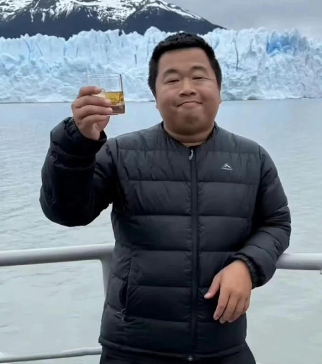 蓝战非在南非被绑架，你说歹徒用心吧，也是蹲守了半年，做了万全的准备，你说他们不用