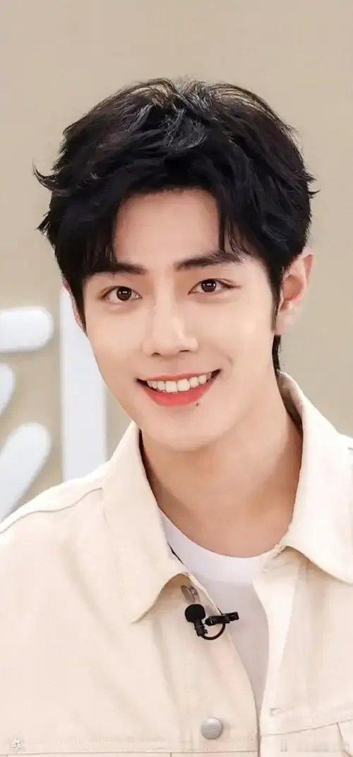 汪海林这波属实有点激动过头了😂汪海林老师又双叒叕开炮了，这次直接把代言口红的男