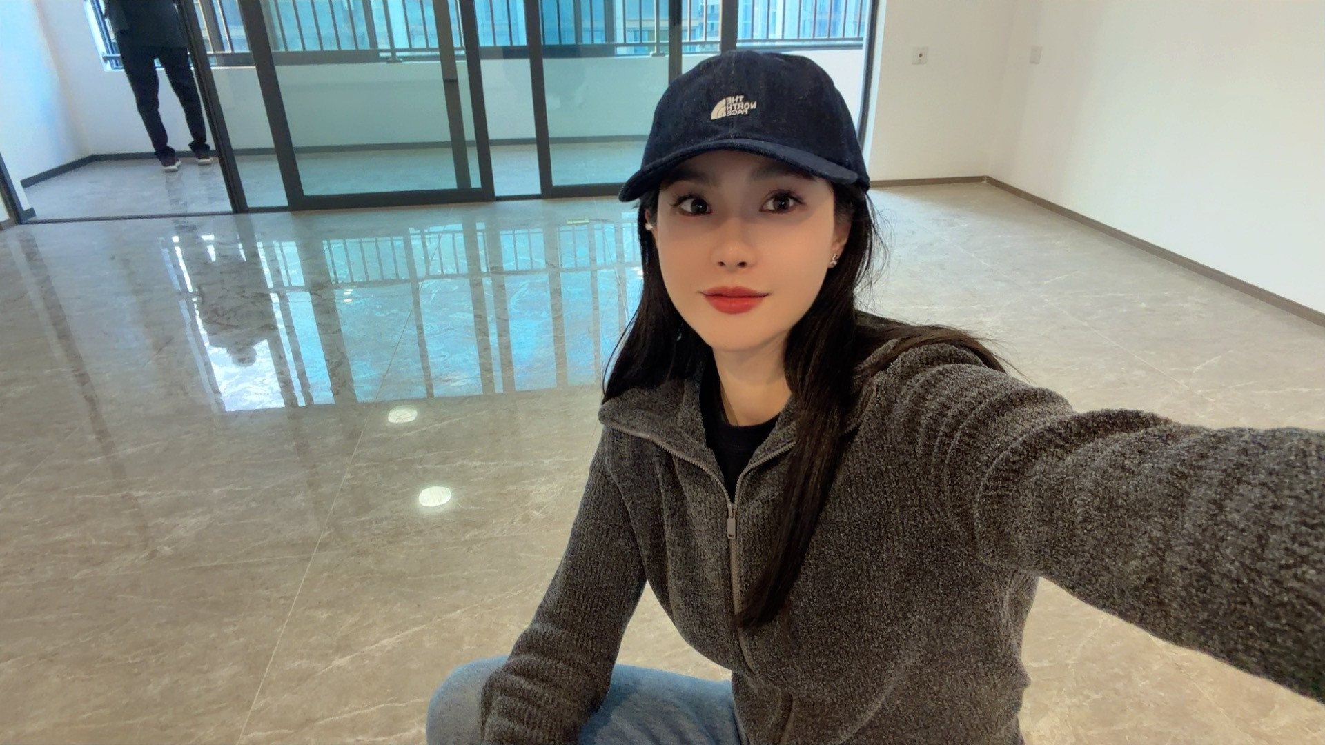 赶回合肥把房子🏠交接手续办好了！接下来就是装修了嘿嘿我会多跟取经哒！​​