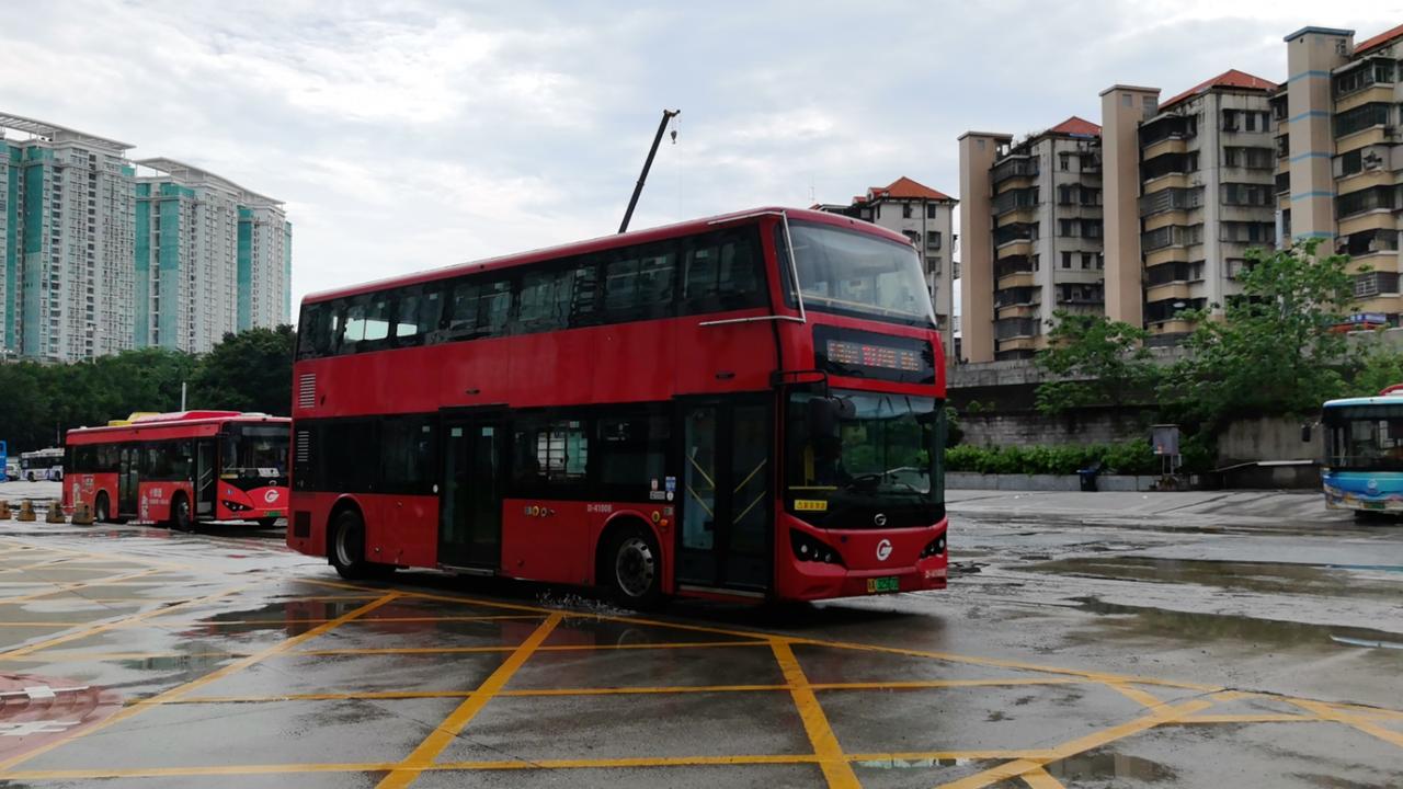 韩媒：中国电动巴士攻入“汽车强国”德国！1月16日，韩国媒体《环球经济》发表文