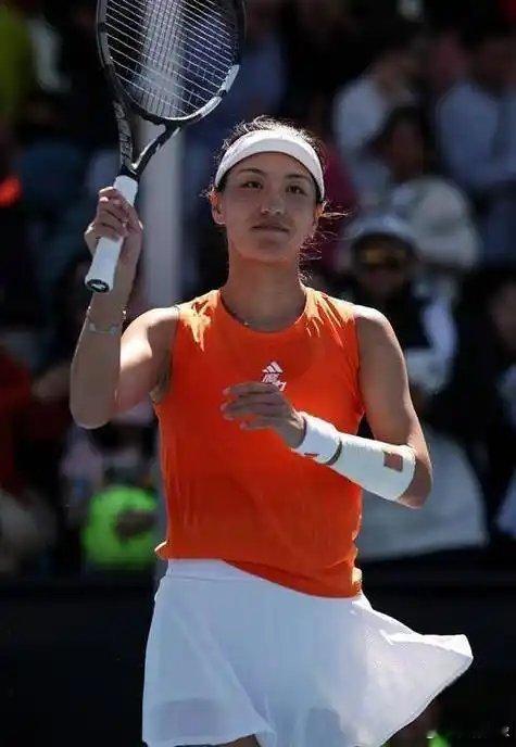 WTA125🇪🇸首轮🇨🇳王欣瑜6-3/6-0克韦多🇪🇸头号种子王右晋