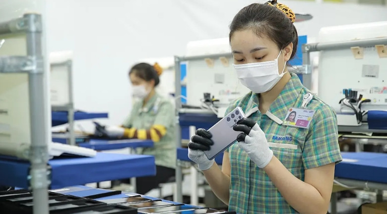 当初拼命去越南建厂，如今越南一句话就能断你生路。当年为了躲避美国制裁，许多中国