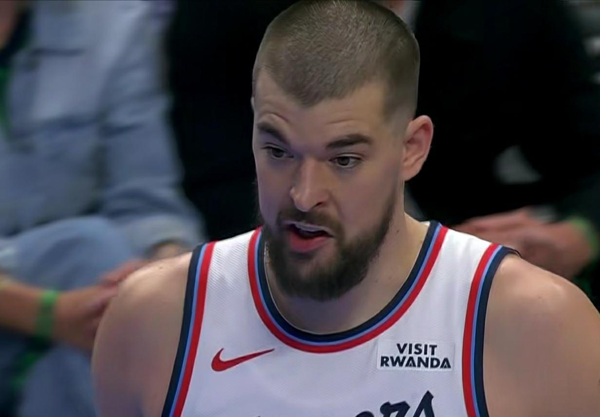 快船24分打爆太阳！这3人不得不夸：第一：祖巴茨霸气护框！狂飙14分20篮板