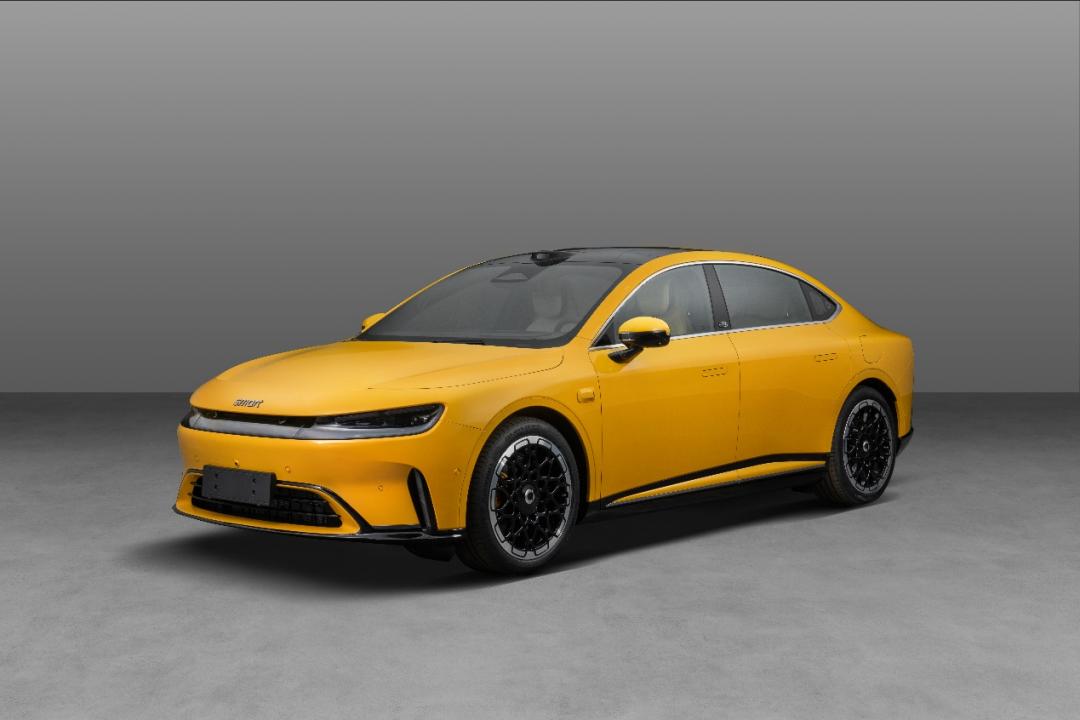 【smart精灵6号亮相工信部定位豪华掀背轿车】在工信部发布的最新一批新车申报