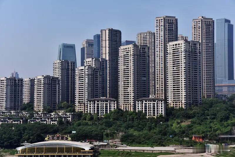 重庆楼市：2020年那轮行情，重庆就赶上了上涨浪潮。渝北区房价从1.4万涨到