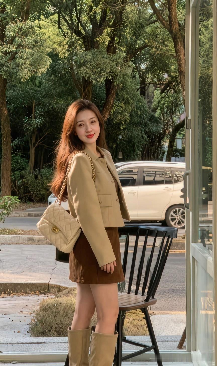 找到那个对的人，就是给自己余生最好的礼物。真正的爱，不是想着怎么去改变对方