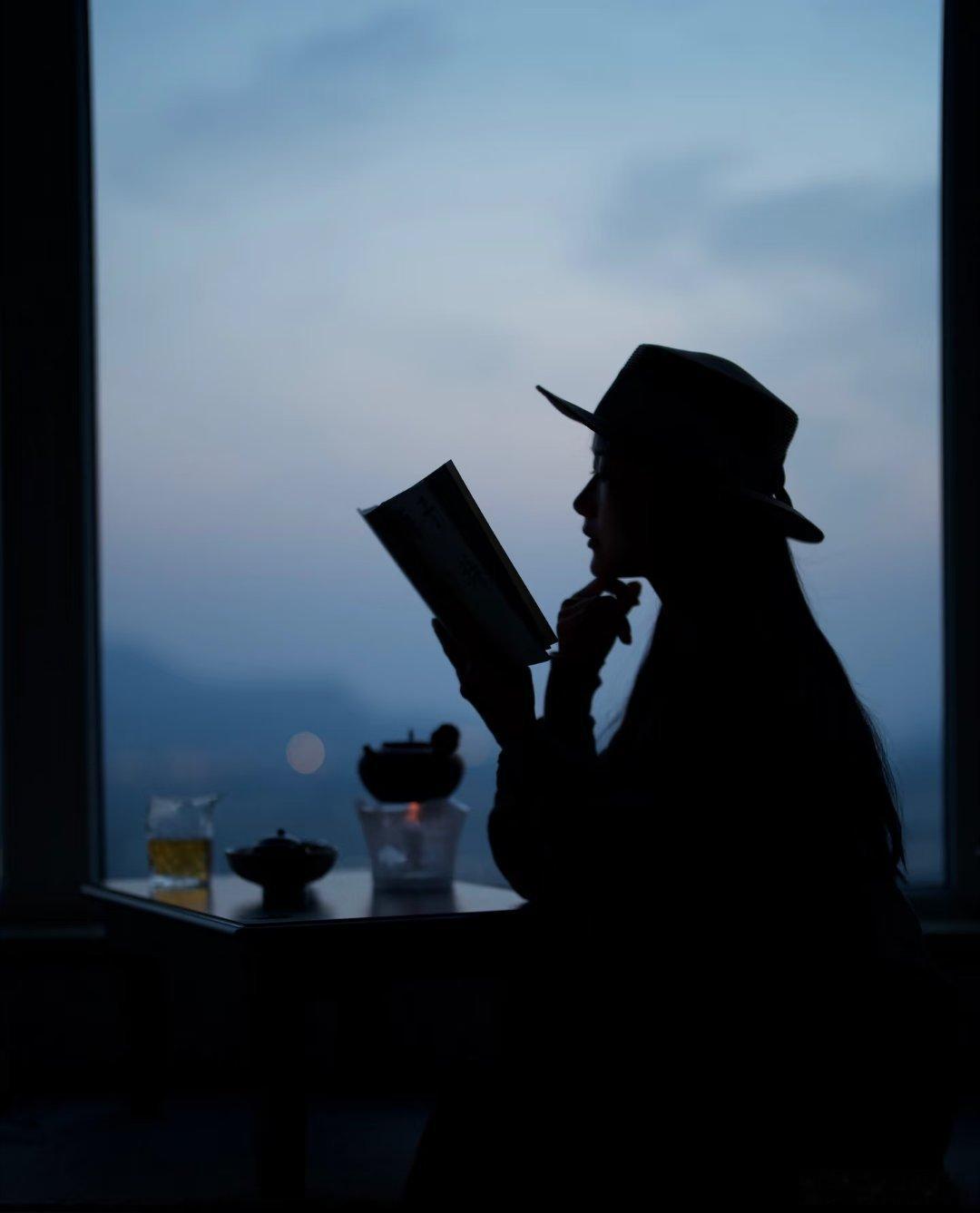 婚后女同胞们记住这两点：第一，你老公挣的钱，一半就是你的，花自己家的钱天经地义。