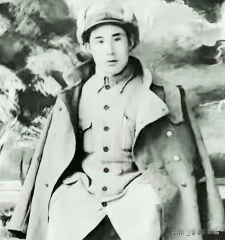 1949年，新中国都快成立了，一个扛过长征、打过淮海的老红军，带着老婆孩子去福建