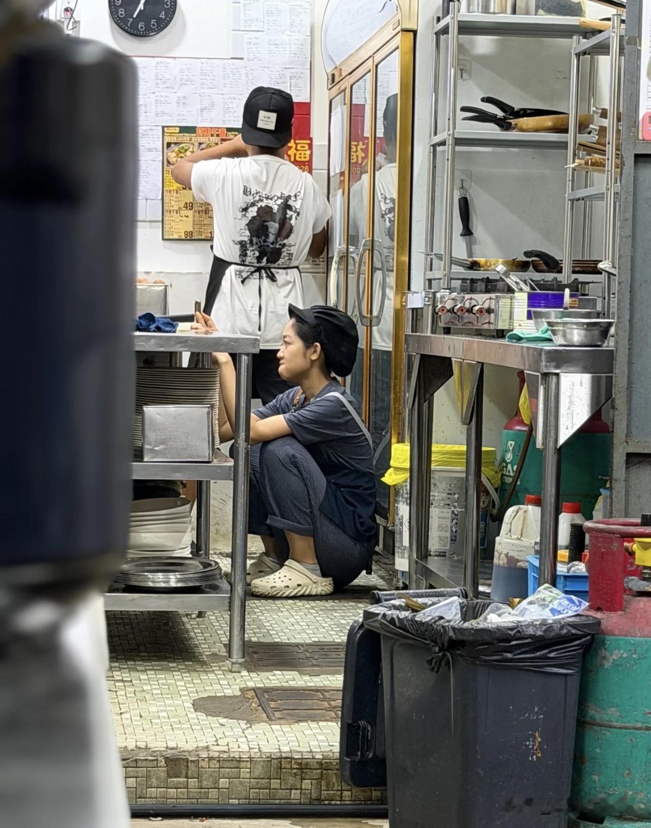 我新疆开饭馆最大误区：爱听顾客建议的老板，最先倒闭！在新疆开饭馆，我想说一句