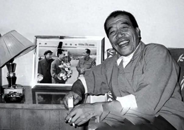 陈永贵退下来后到北京东郊农场当顾问，为何没回家乡？“1983年春天的早晨，北京