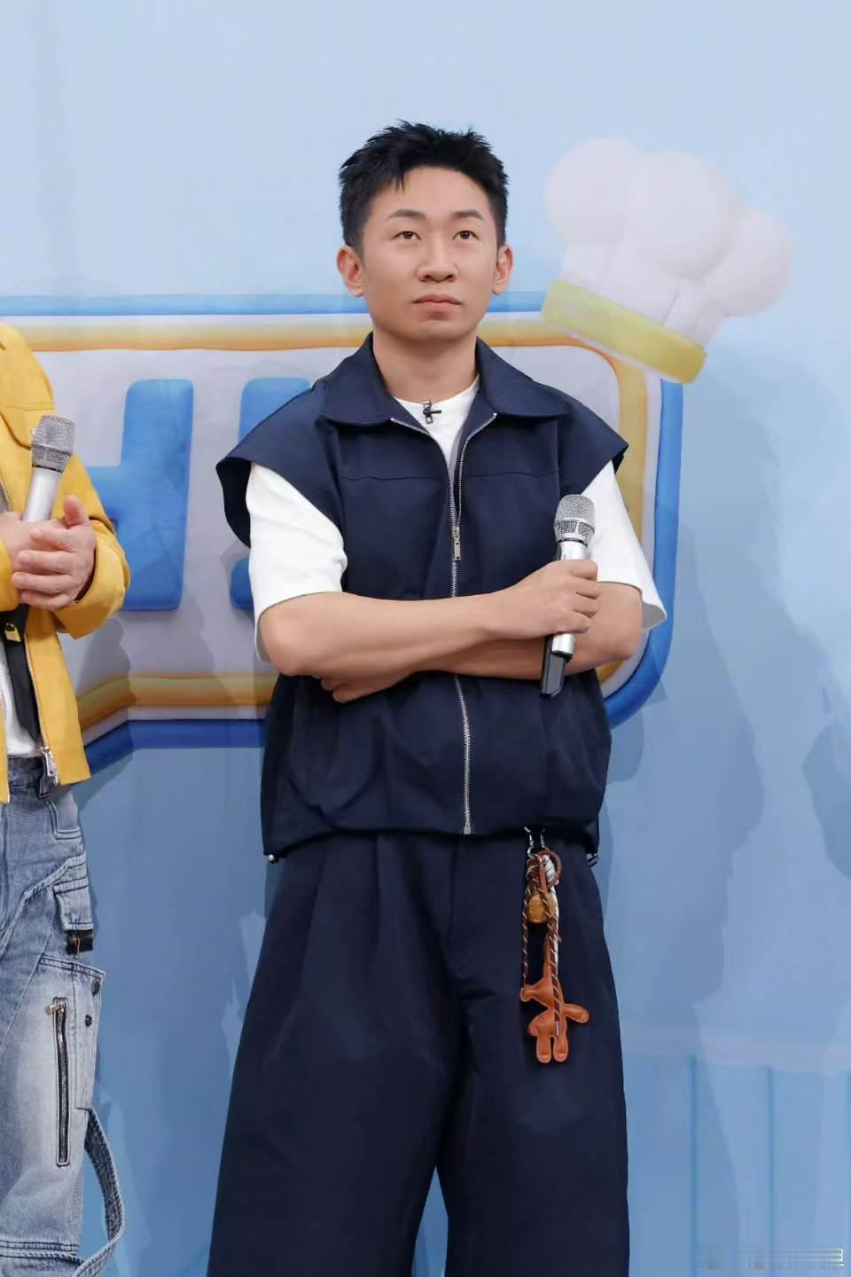 你好星期六中餐厅店长之争你好星期六今晚的好六街绝对不能错过！中餐厅分店店长之