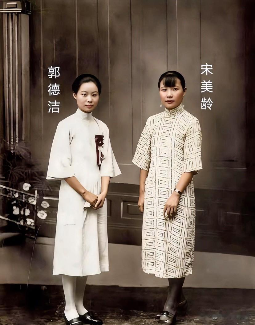 照片摄于1931年，广西桂林。郭德洁（李宗仁夫人）时年约25岁，短发，身着改