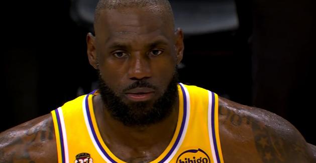 湖人老将詹姆斯真是倾其所有了！虽然昨天湖人在客场以110：113惜败于太阳，但是