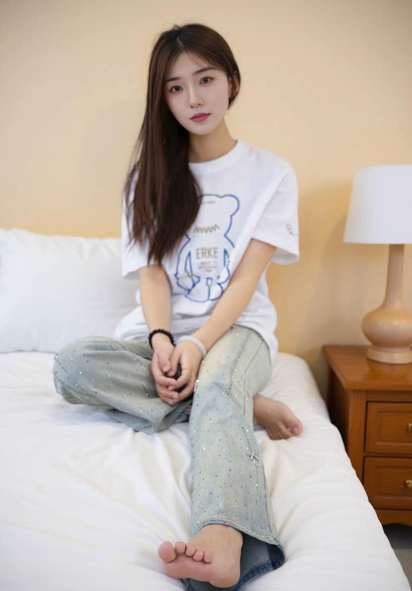 少女心满满，慵懒的午后时光🌞✨