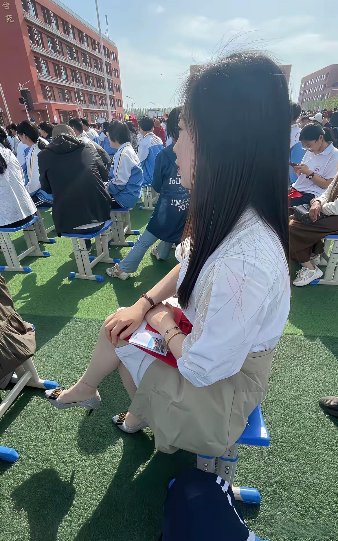 家长会为什么爸爸很少去，都是妈妈去的？有人知道原因吗？