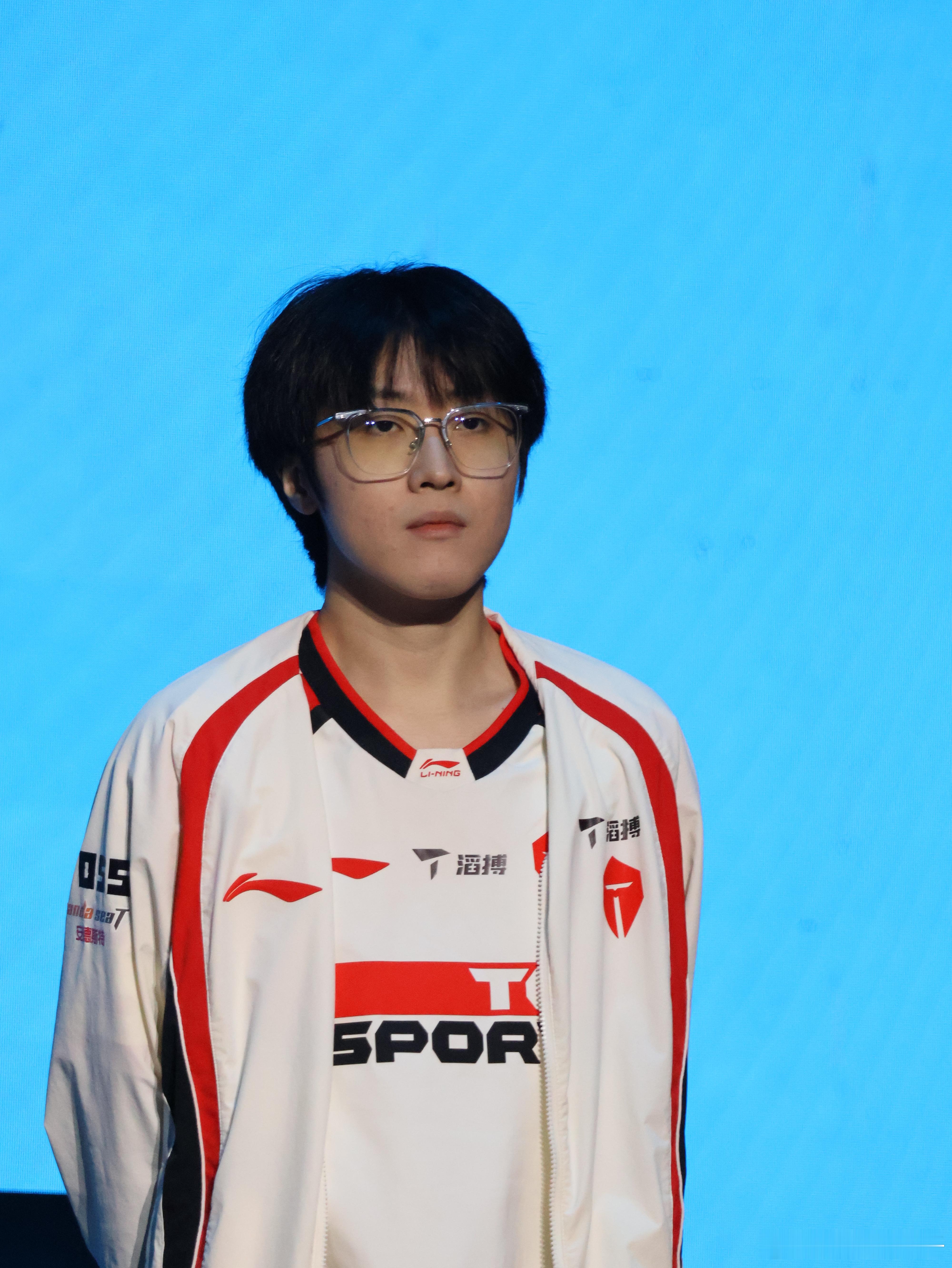 TES返图📷来点Zhuo哥严肃登场版TES换家失败we对战tes2026lpl