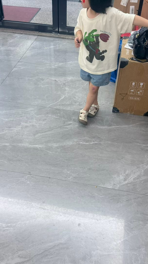 以后可以去做特效化妆师了许嘟嘟把我吓一跳​​​