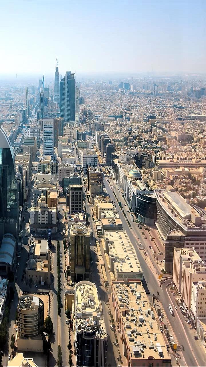 为什么阿拉伯世界在西方文明的冲击下一直混乱不堪，而中华文明仅用100年的时间便走