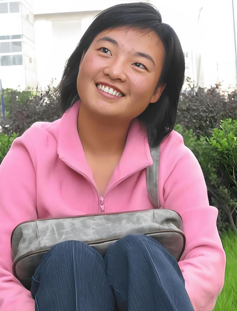 1999年，张艺谋捧红了农村女孩魏敏芝。拍完戏后，魏敏芝说：“我要进娱乐圈！”谁