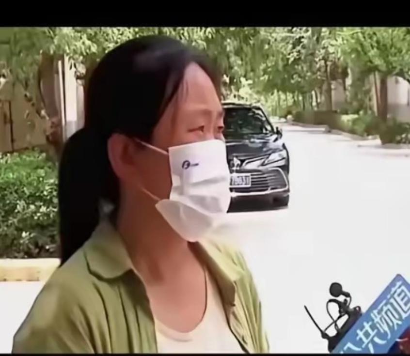 河南郑州一名女子和丈夫结婚十几年，却习惯一吵架就回娘家久住，家里孩子和老人常被她