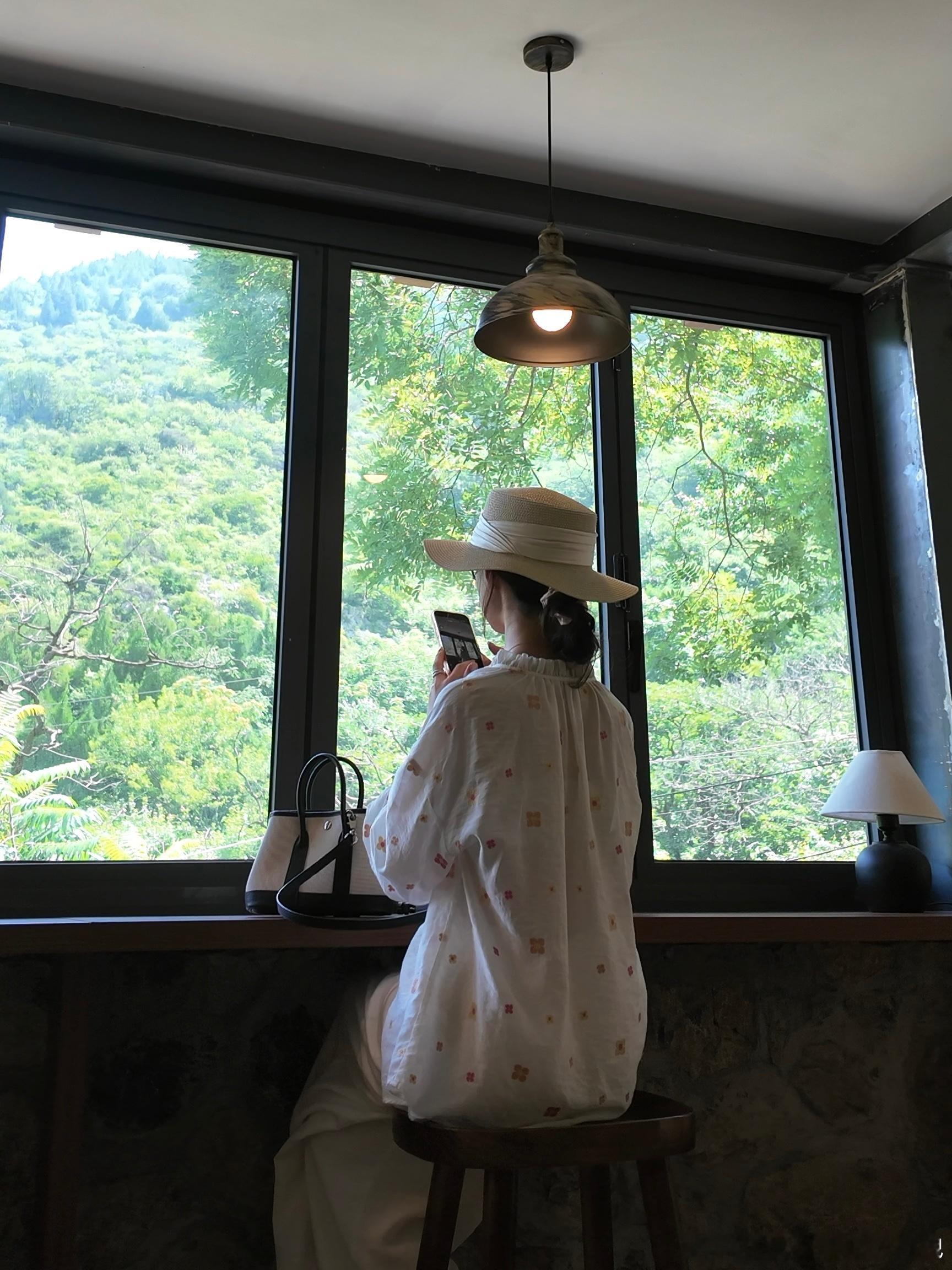进山避暑