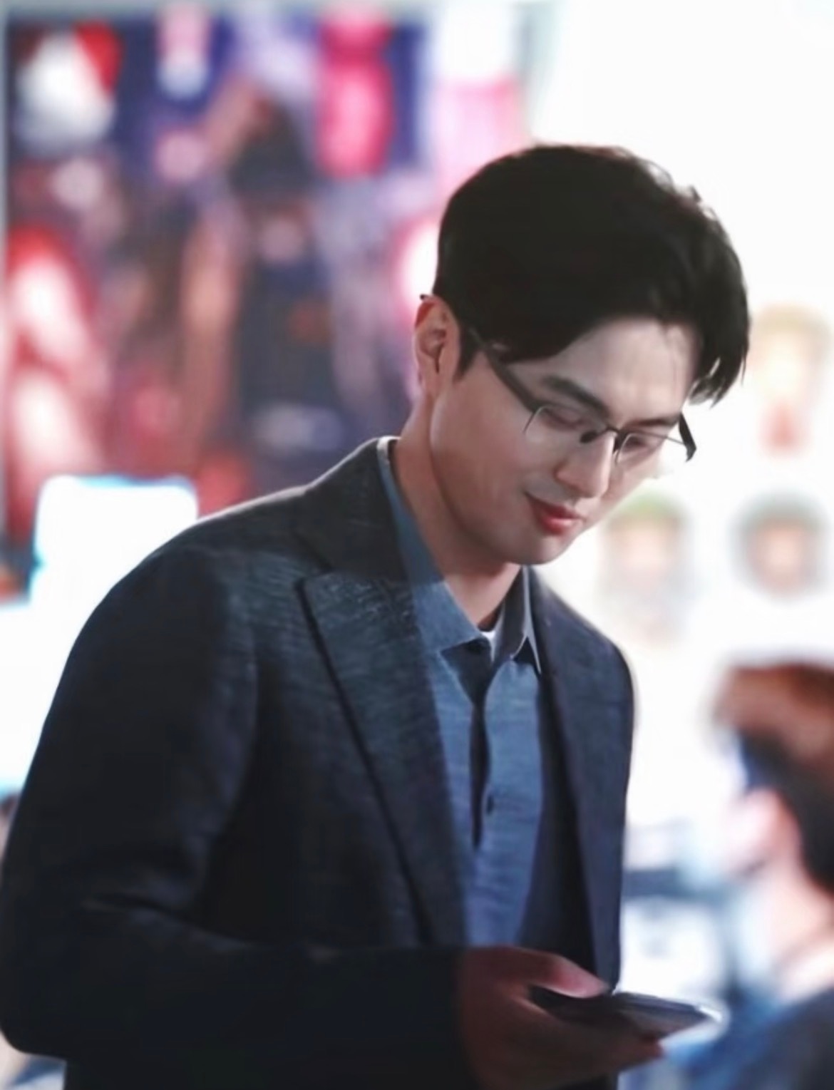 不知道叶祖新的身材很曼妙不要欺负俺们老辈子啊啊啊不过腰细腿长的叶祖新可以调戏