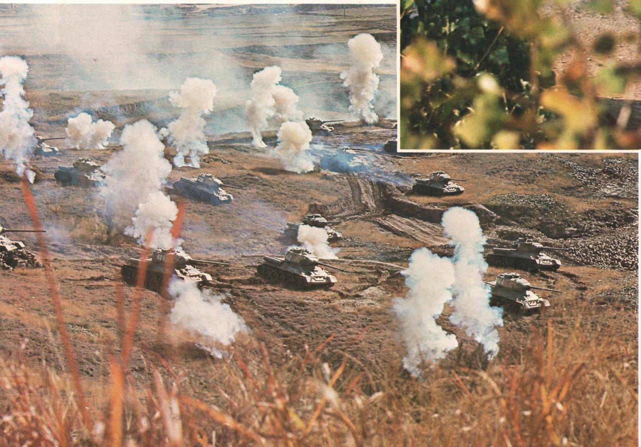 当年真是筚路蓝缕，底子太薄了，到70年代末还用T-34坦克——1978年，兰州军