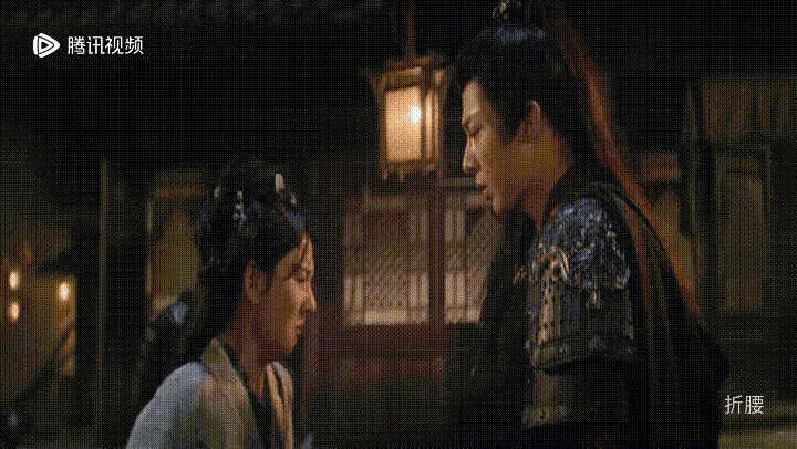 《折腰》第四集里，小乔扇魏劭巴掌这里，应该算前五集第一个小高潮吧[捂脸哭]小乔躲着